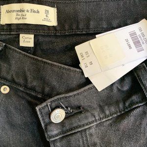 NWT ABERCROMBIE & FITCH High Rise Curve Love The Dad Jeans in Black Wash 28 Long